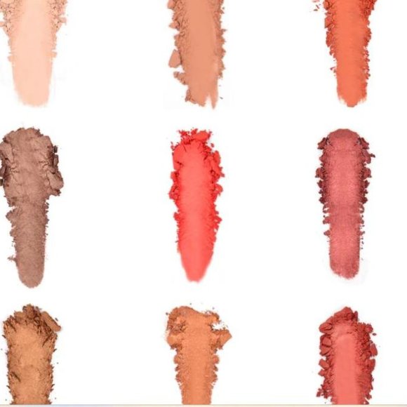 Give Them LaLa Beauty Grown Woman Eyeshadow Palette New! - Picture 2 of 2